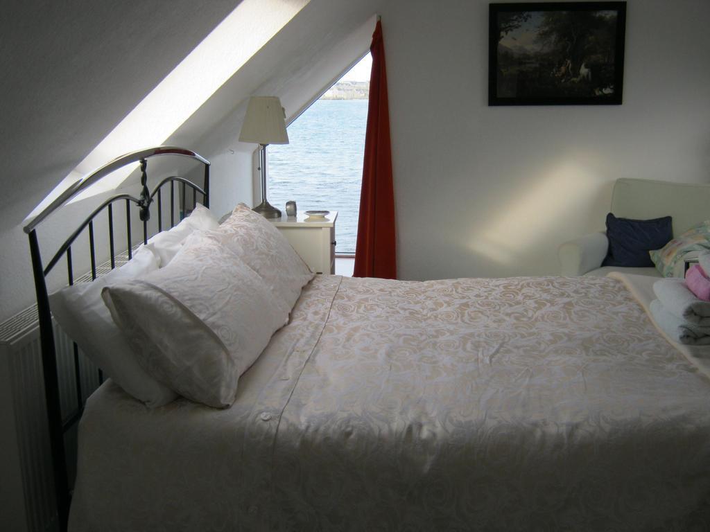 No 1 Broughton Bed & Breakfast Pierowall Room photo